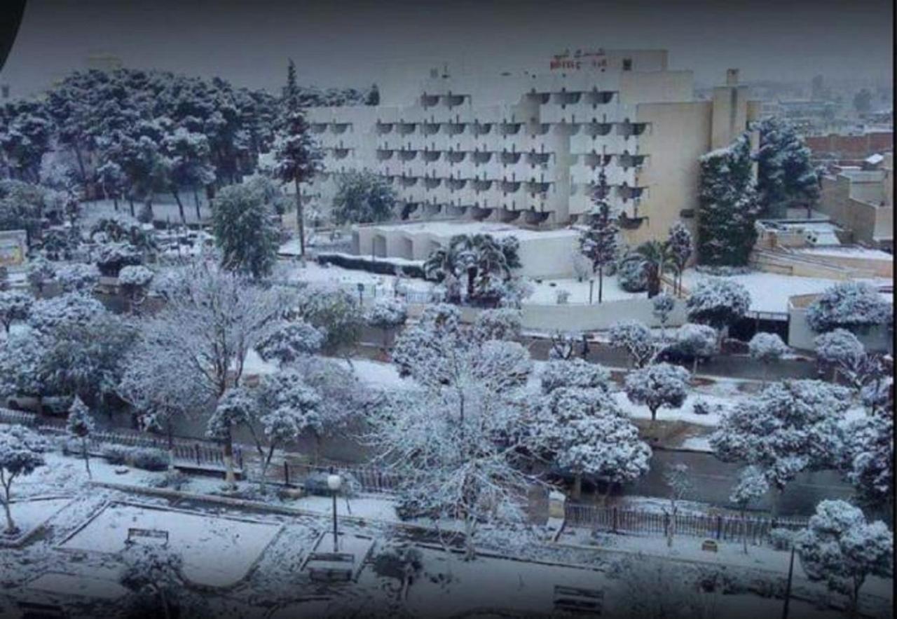 Hotel Chelia Батна Экстерьер фото