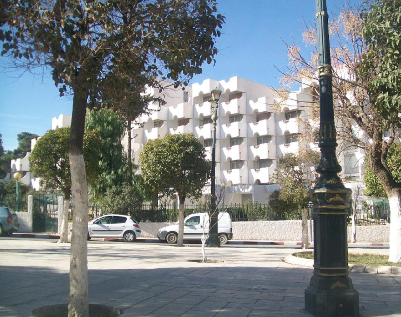 Hotel Chelia Батна Экстерьер фото