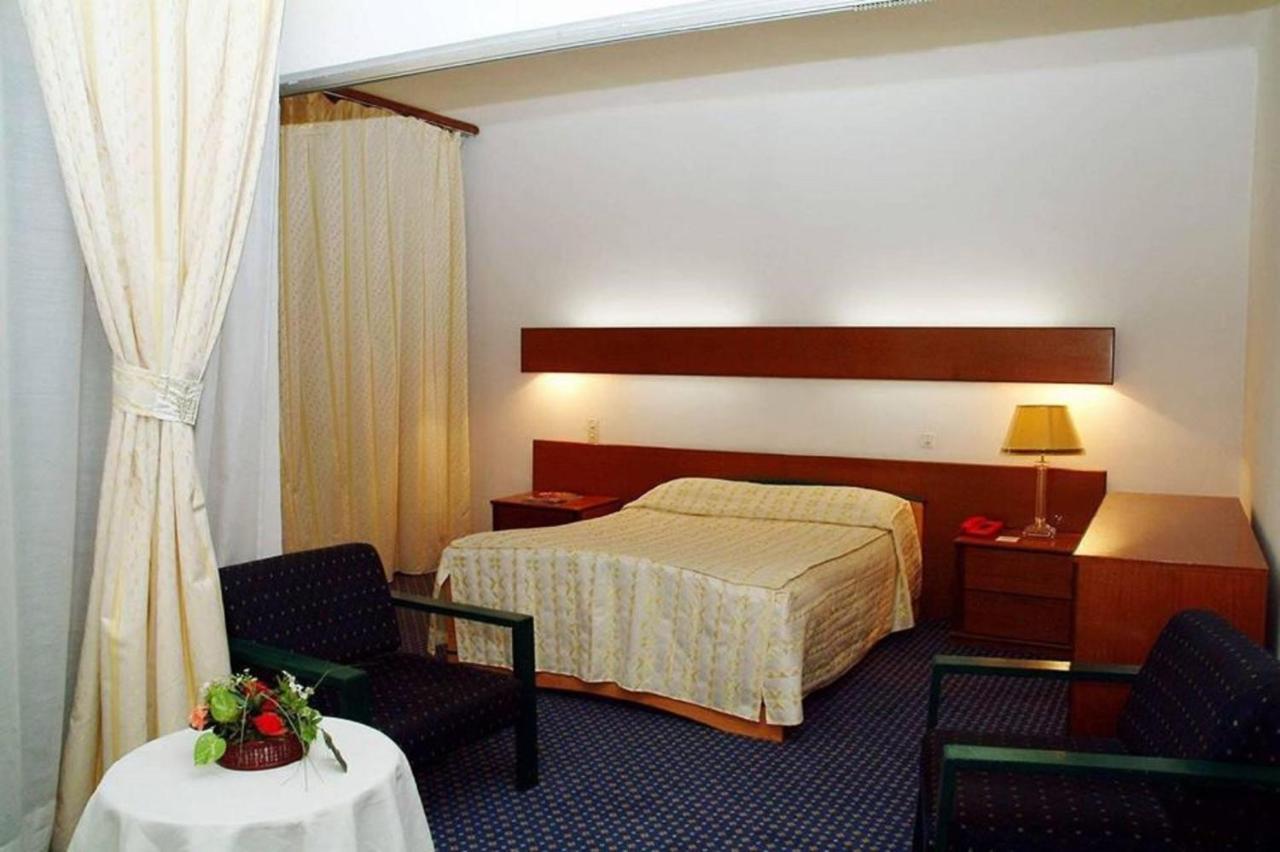 Hotel Chelia Батна Экстерьер фото